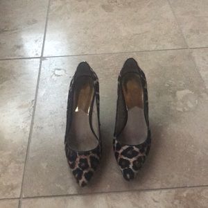 Michael Kors leather leopard hairon pumps